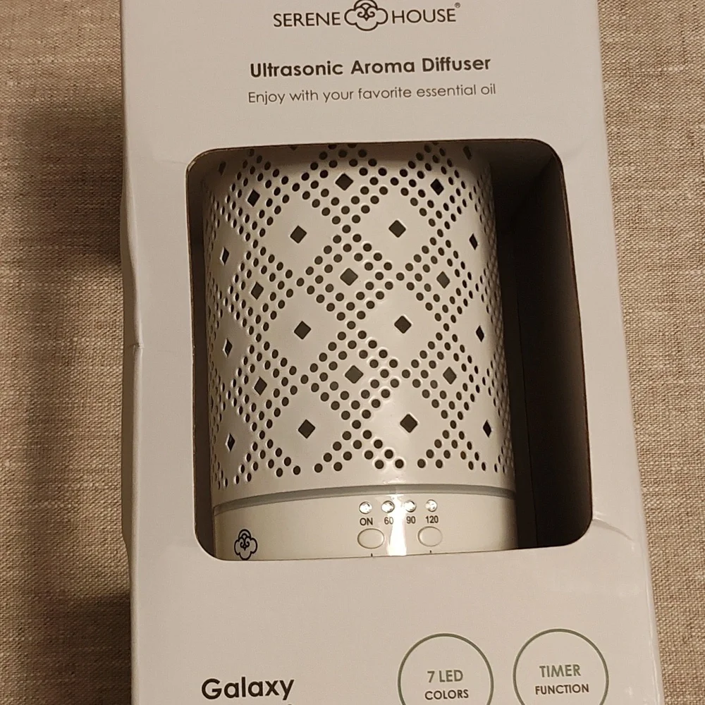 ULTRASONIC AROMA DIFFUSER+STARTER ESSENTIAL OIL
